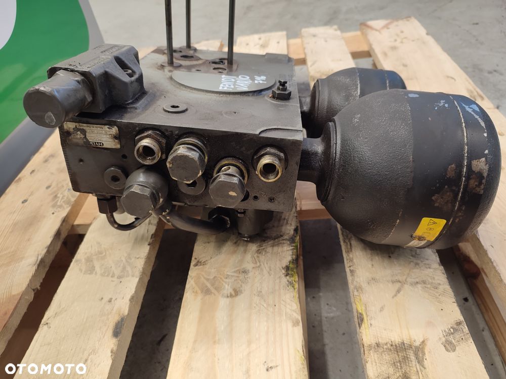 Zawór hydrauliczny FENDT 716 VARIO (03041371) - 3
