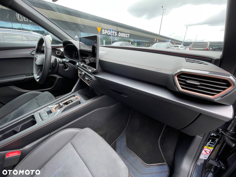 Cupra Formentor 1.5 eTSI mHEV DSG - 12