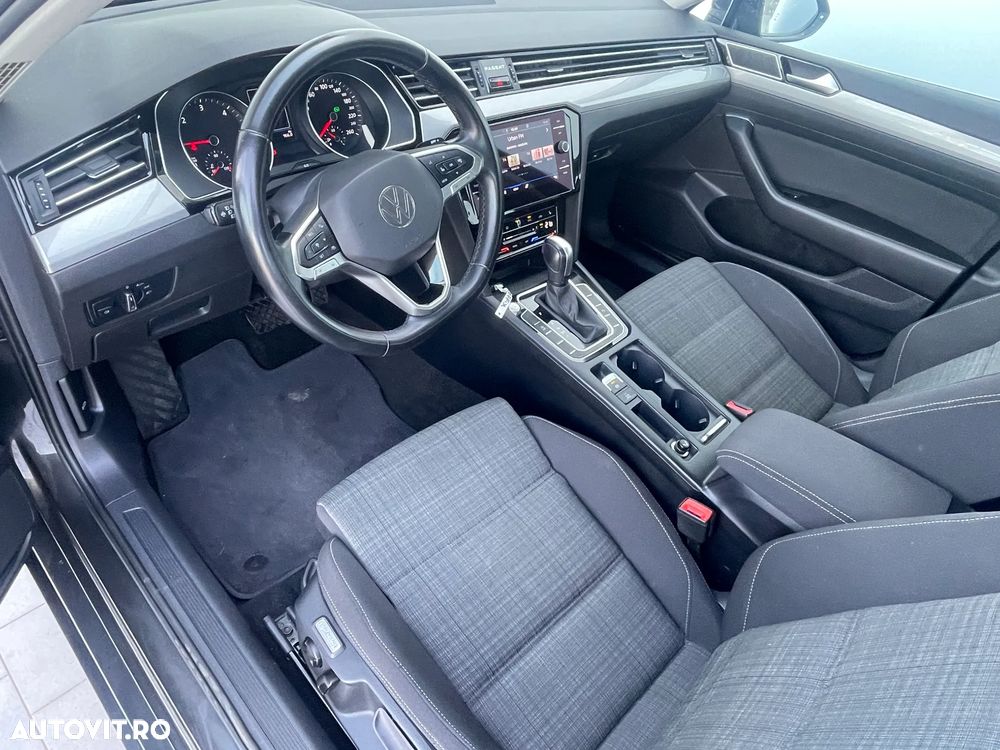 Volkswagen Passat 2.0 TDI DSG Comfortline - 14