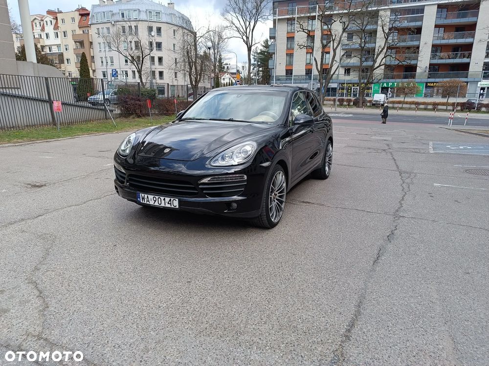 Porsche Cayenne - 16