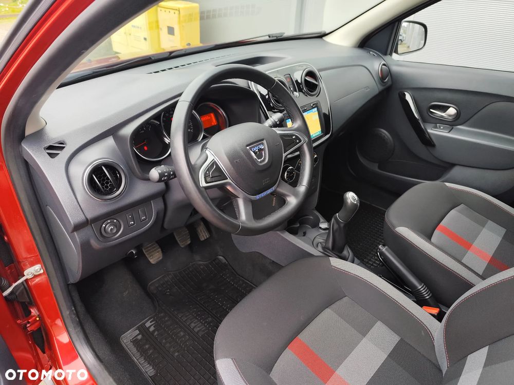 Dacia Sandero Stepway 0.9 TCe Laureate S&S - 9