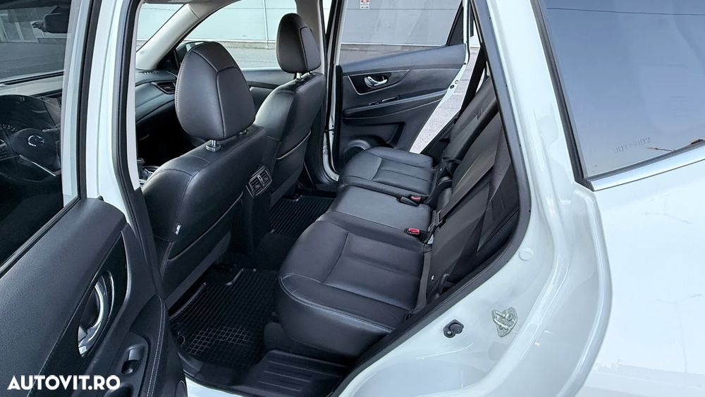 Nissan X-Trail 1.6L dCI Start/Stop XTRONIC Tekna - 8