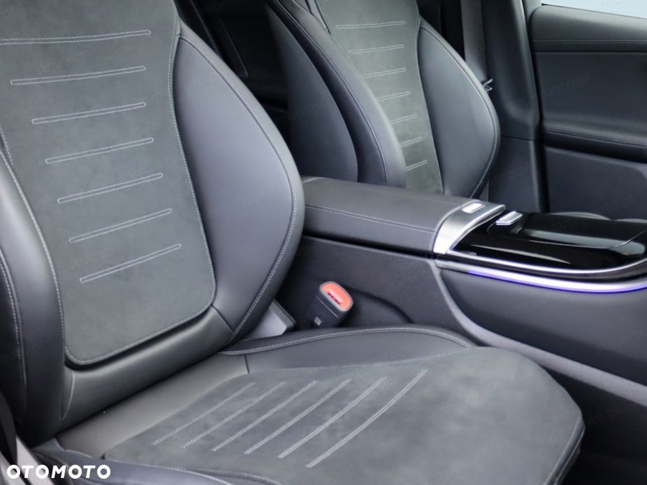 Mercedes-Benz GLC 2026