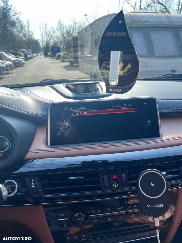 BMW X6 xDrive30d - 12