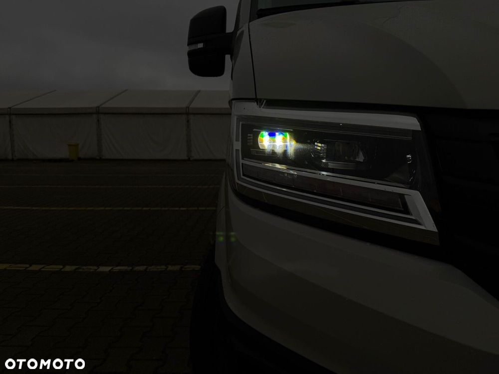 Volkswagen Crafter 35 2.0 TDI L4H3 4490 140 KM - 29