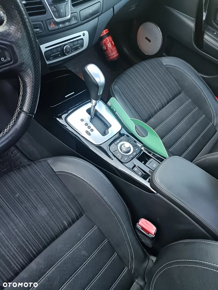 Renault Laguna 2.0 dCi Bose Edition ESM - 37