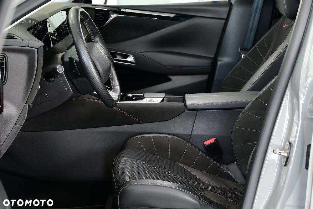 DS Automobiles DS 4 1.5 BlueHDi Performance Line + - 19