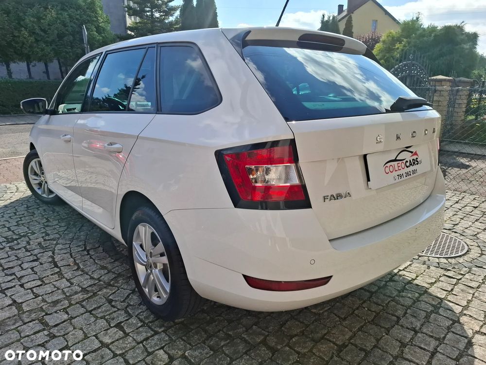Skoda Fabia 1.0 TSI Ambition - 6