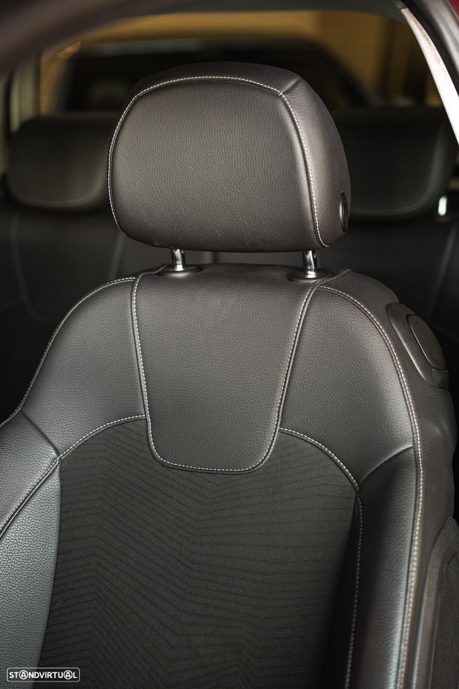 Opel Adam 1.2 Glam - 10