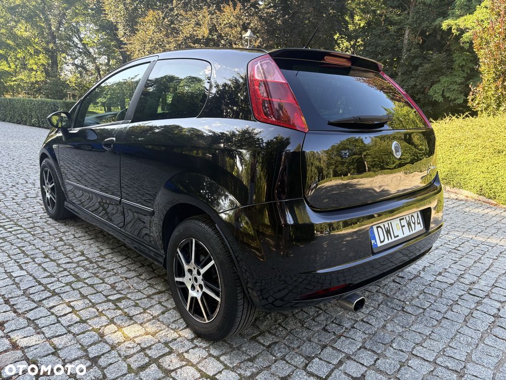 Fiat Grande Punto - 3