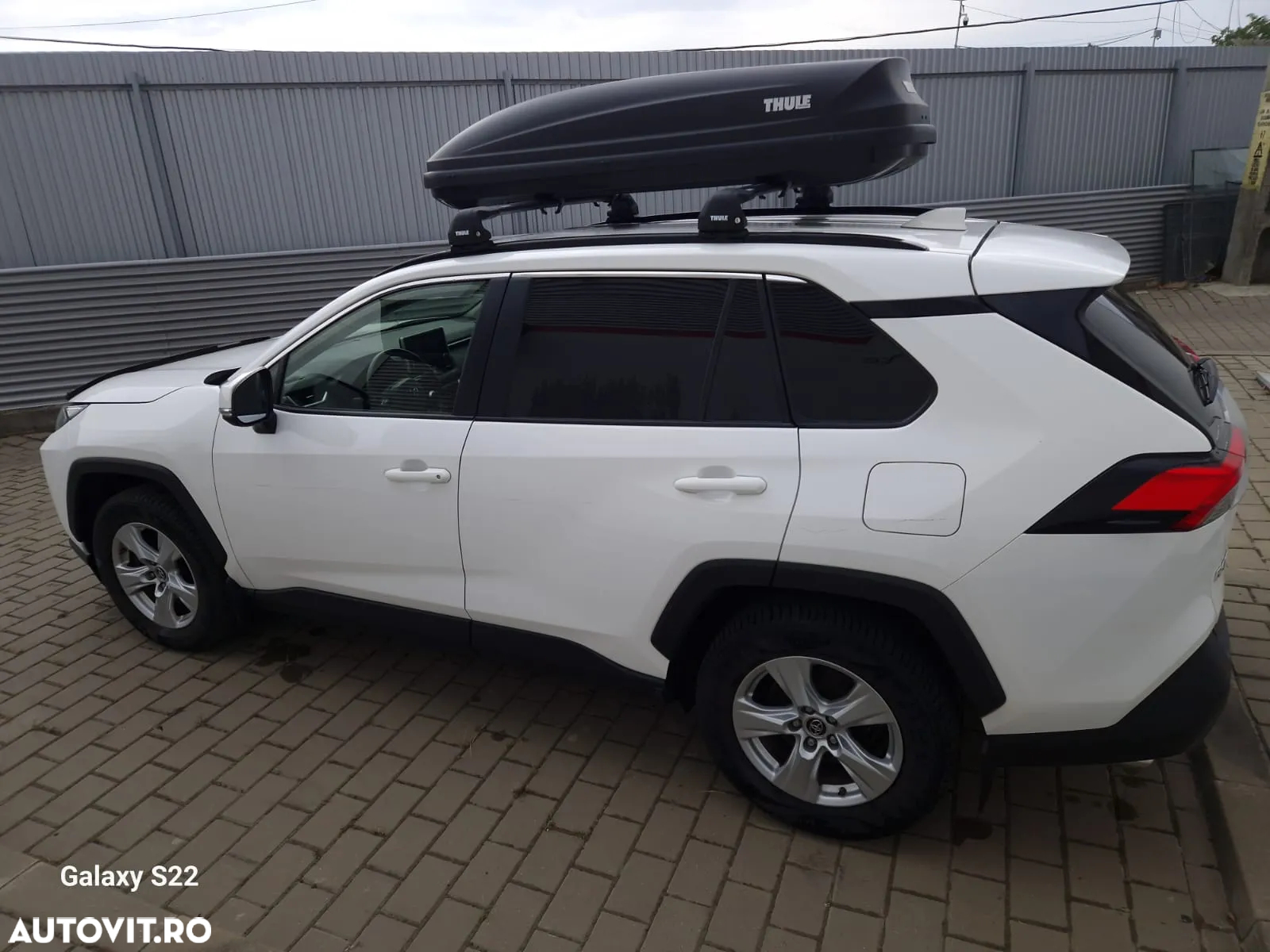 Toyota RAV4 - 6