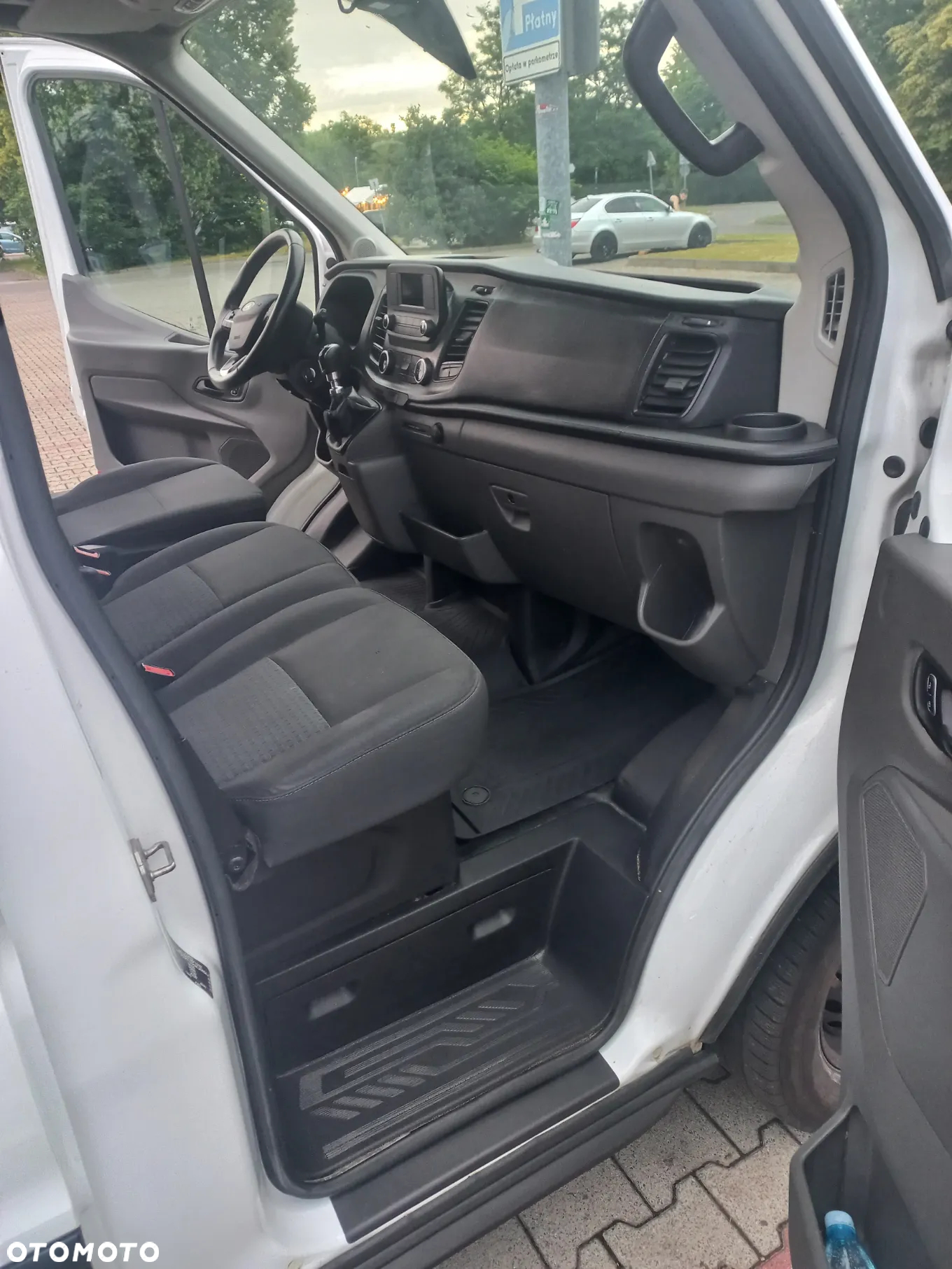 Ford Transit - 17