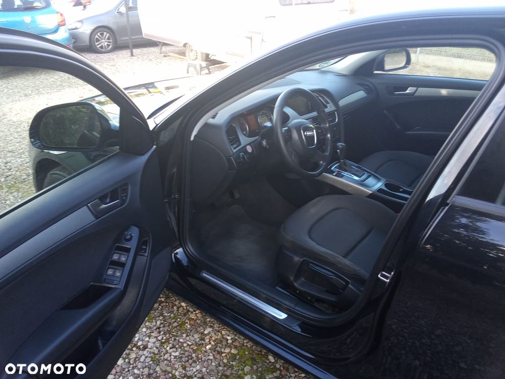Audi A4 Limousine - 7