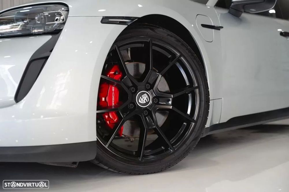 Porsche Taycan Sport Turismo 4S - 3