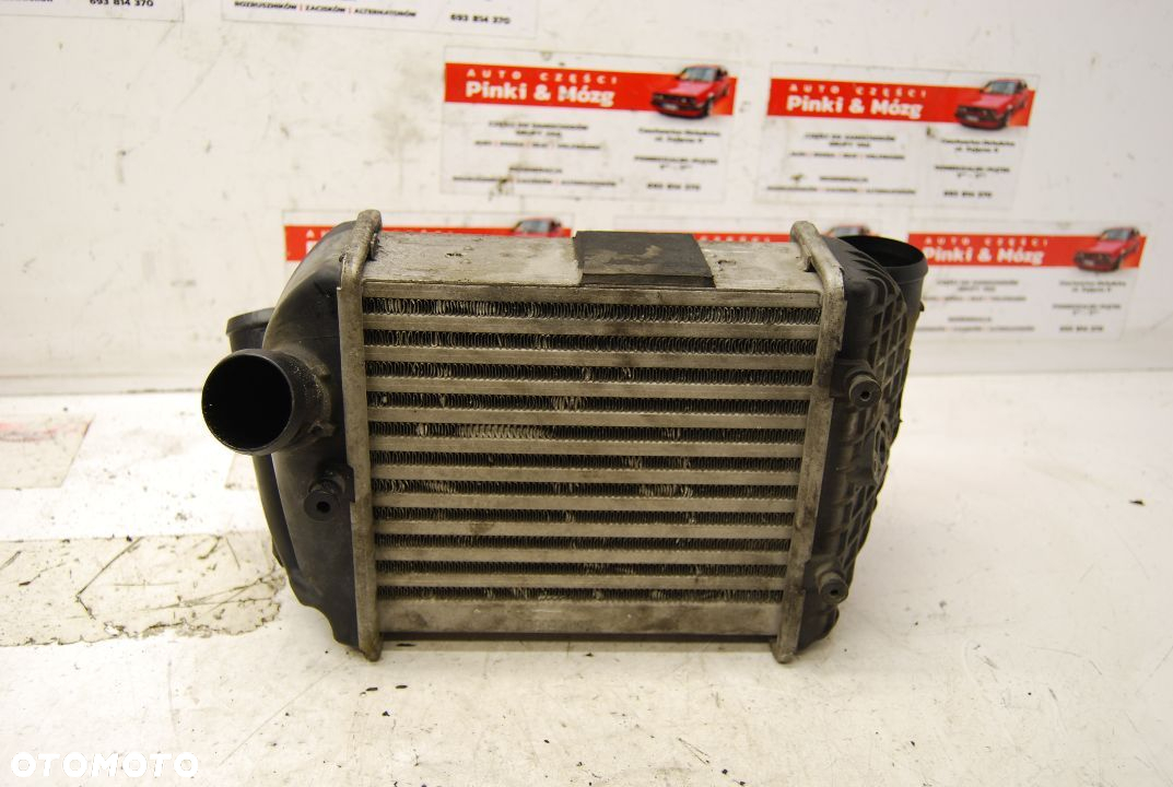 INTERCOOLER LEWY AUDI A4 B6 B7 2.5 TDI 8E0145805P - 4