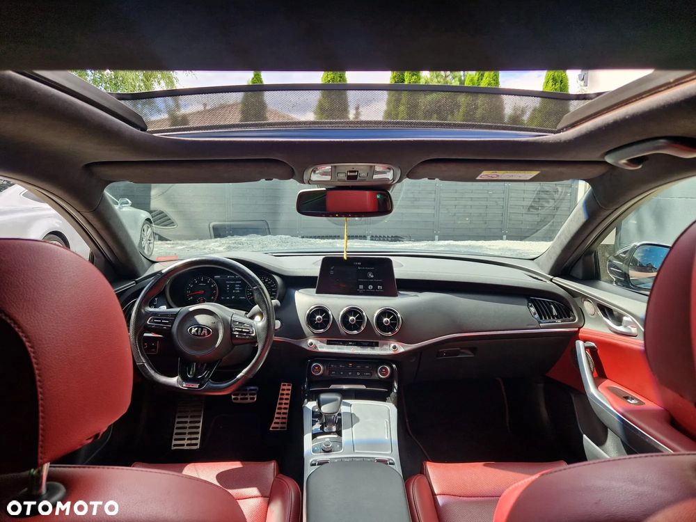 Kia Stinger 3.3 T-GDI AWD GT - 8