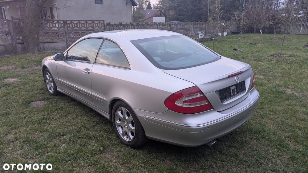Mercedes-Benz CLK - 3