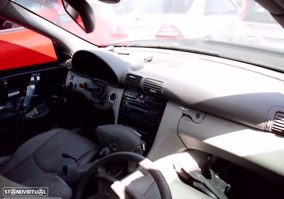 Peças Mercedes-Benz Class C(W203) 2000 a 2007 - 31