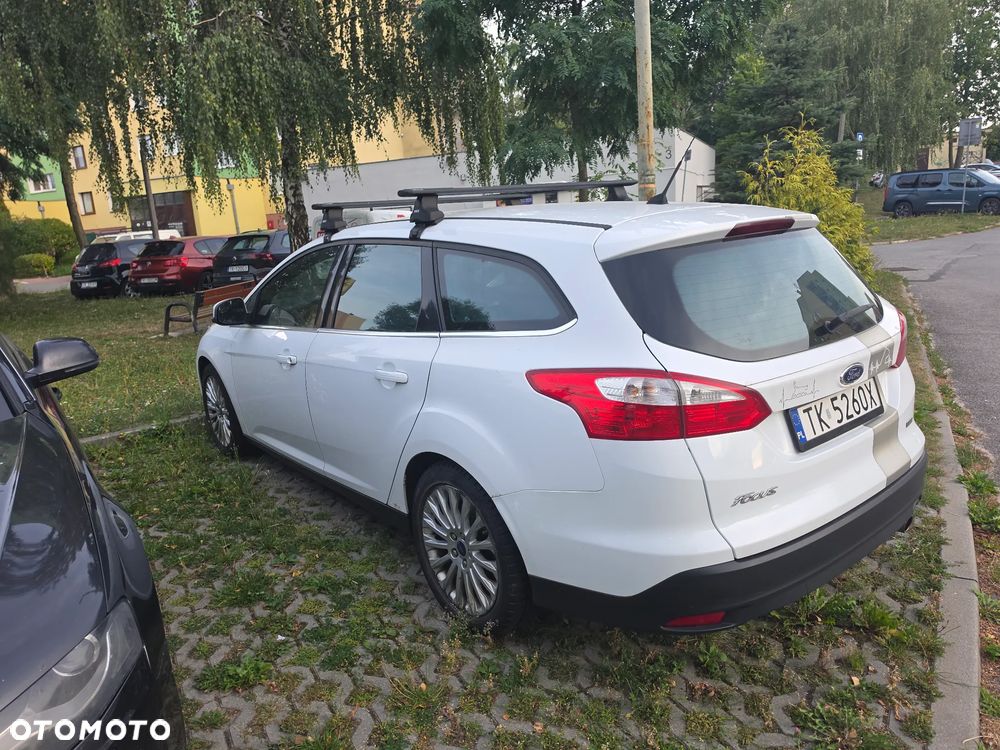 Ford Focus 1.6 EcoBoost Titanium - 4