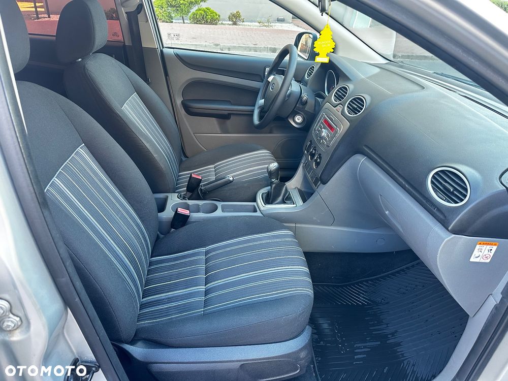 Ford Focus 1.8 FF Silver X - 12