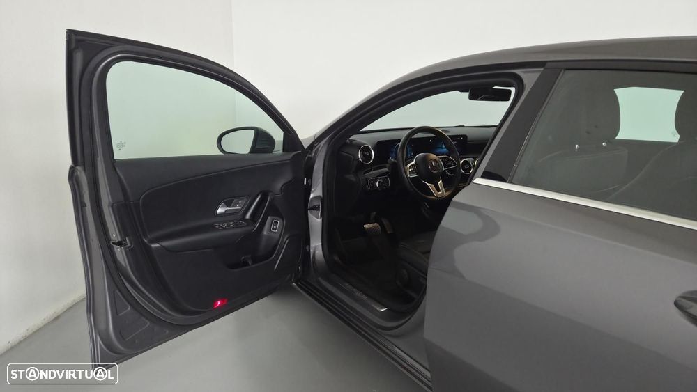 Mercedes-Benz A 250 - 19
