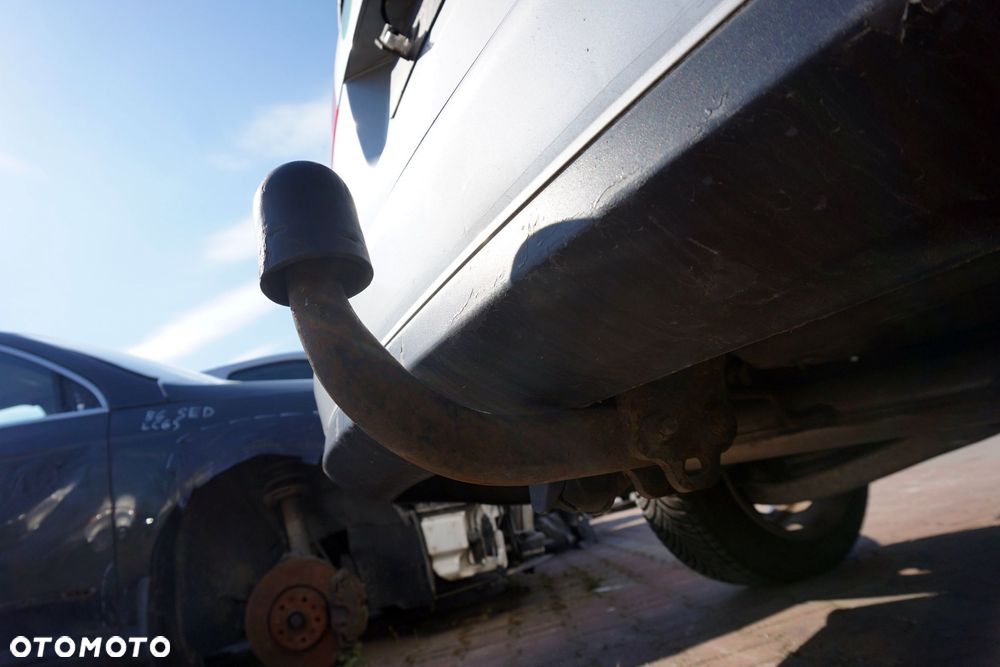 HAK HOLOWNICZY VECTRA C LIFT KOMBI  OPEL 2005-2008 - 2