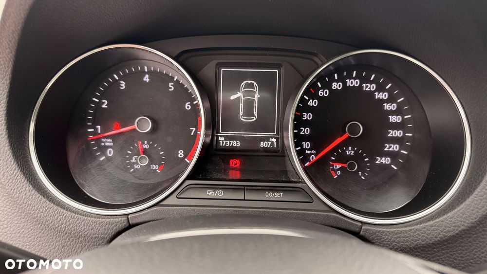 Volkswagen Polo - 10