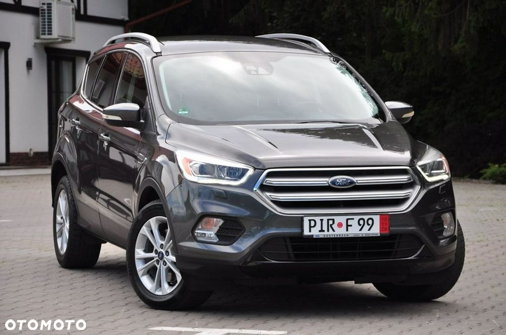 Ford Kuga - 8