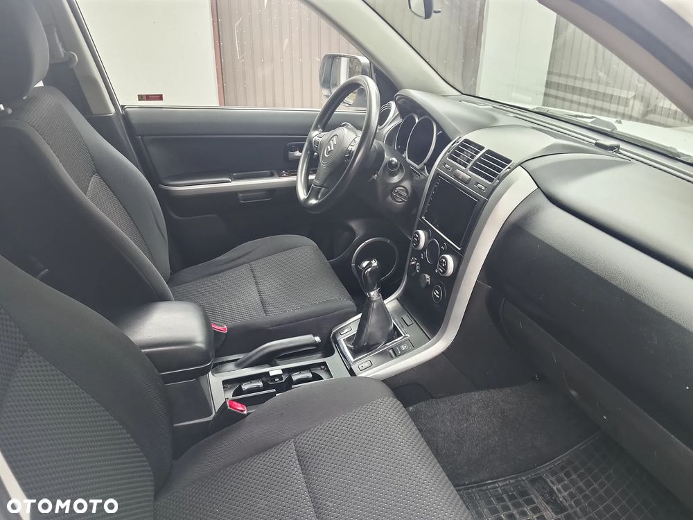 Suzuki Grand Vitara - 9