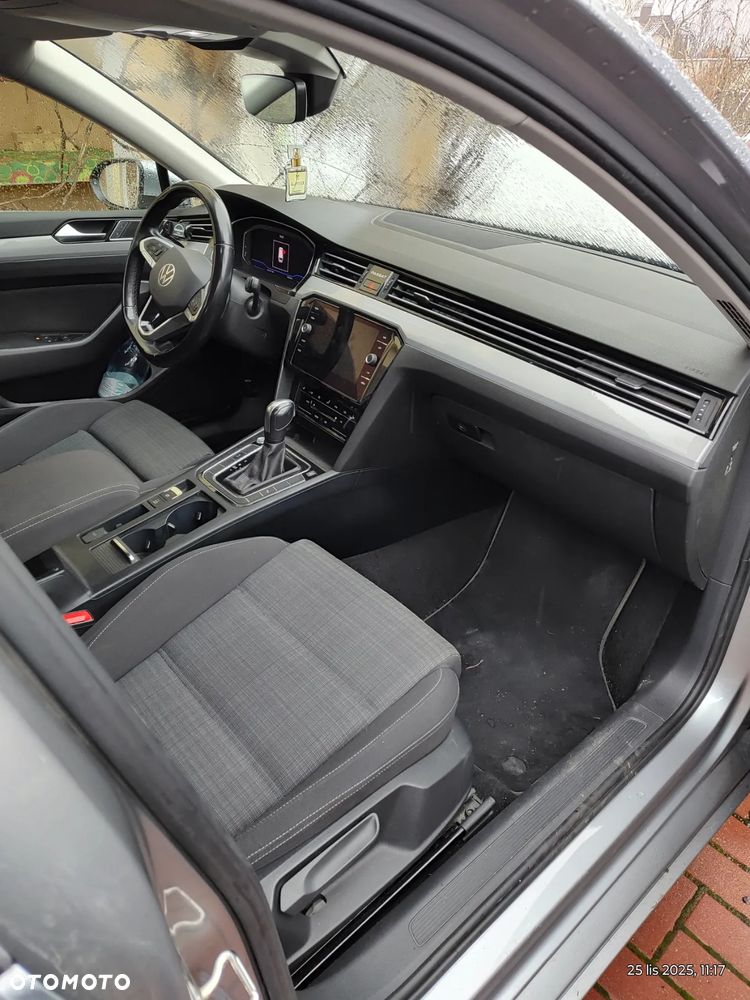 Volkswagen Passat 2.0 TDI EVO Business DSG - 8