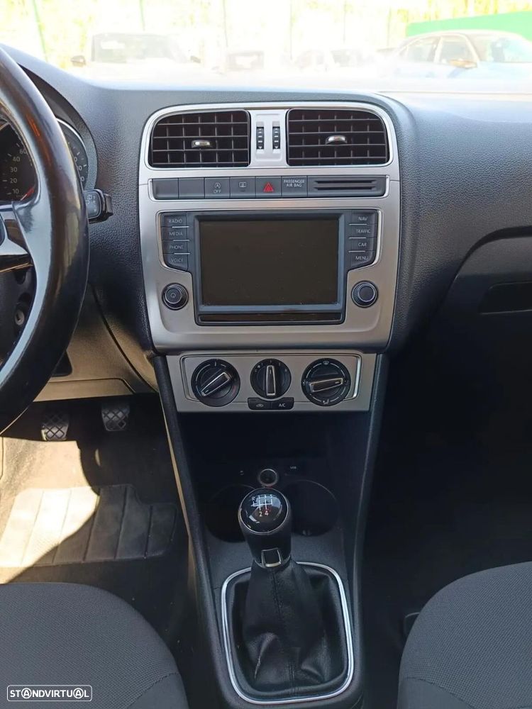 VW Polo 1.0 TSI BlueMotion Trendline - 13