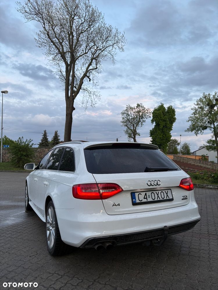 Audi A4 Avant 2.0 TDI Quattro Line S tronic - 6