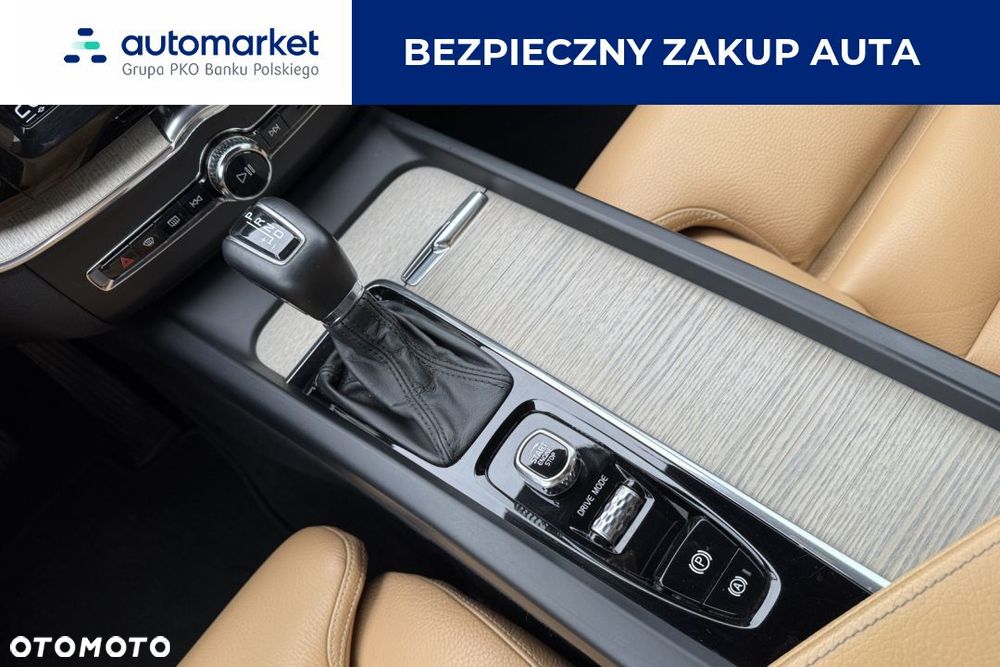 Volvo XC 60 D4 SCR Inscription - 16