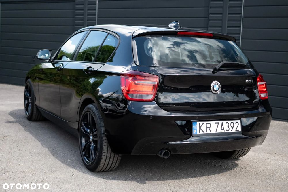 BMW Seria 1 116i Sport Line - 3