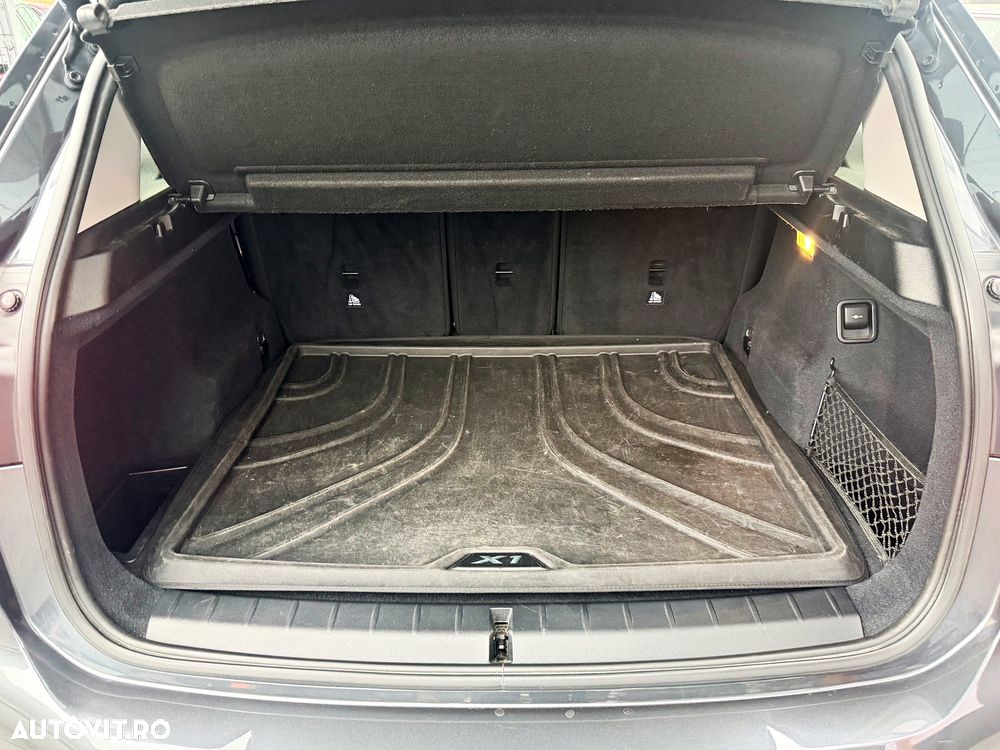 BMW X1 - 16