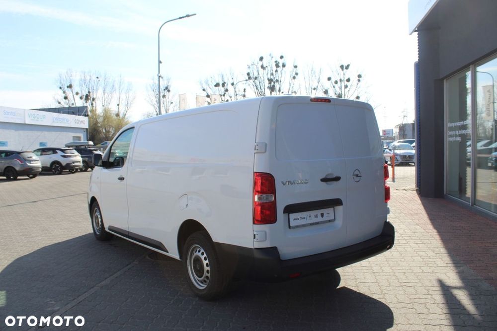 Opel Vivaro - 11
