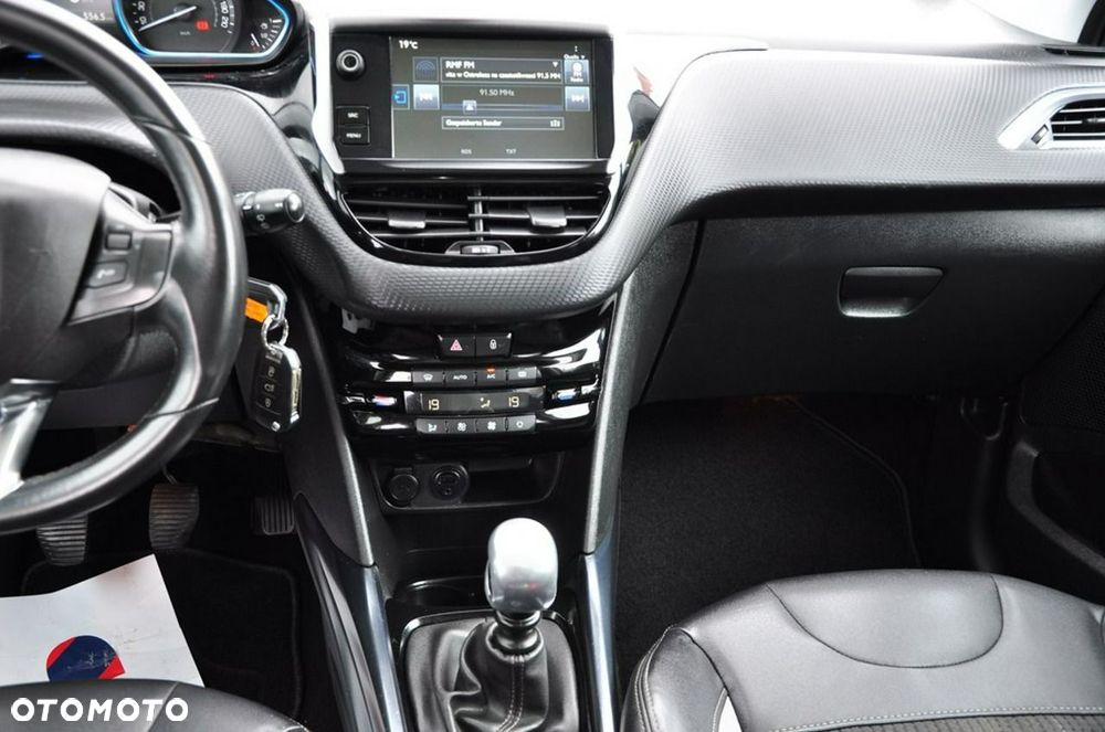 Peugeot 2008 - 36