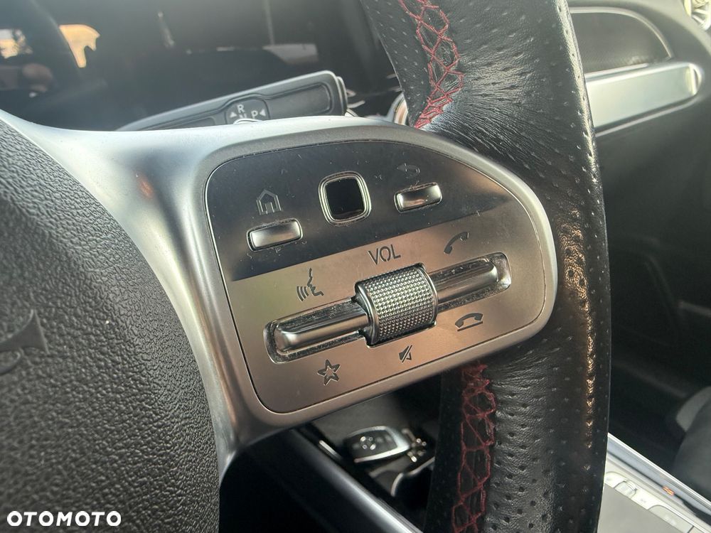 Mercedes-Benz GLB 2019