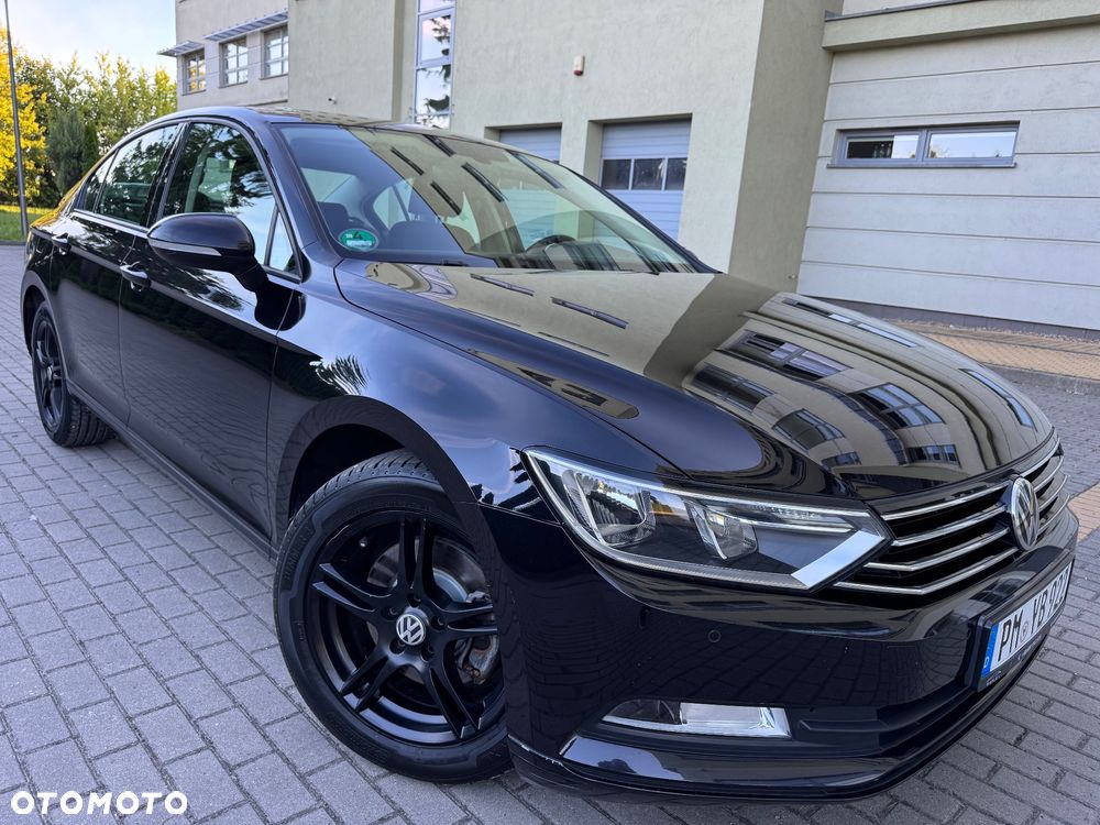 Volkswagen Passat - 2