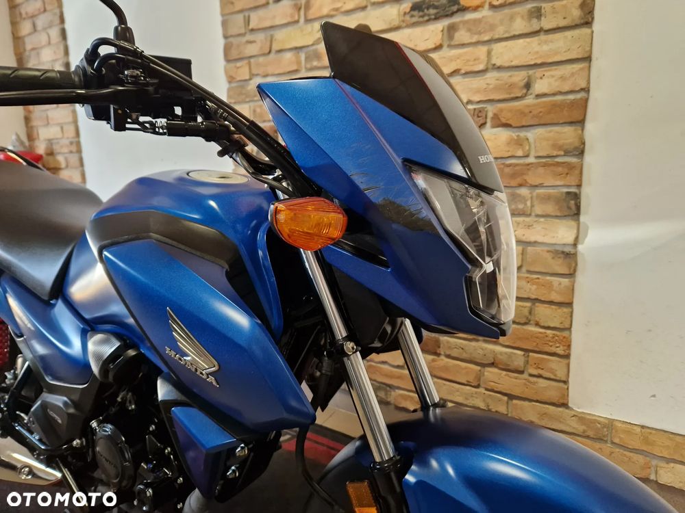 Honda CBF - 26
