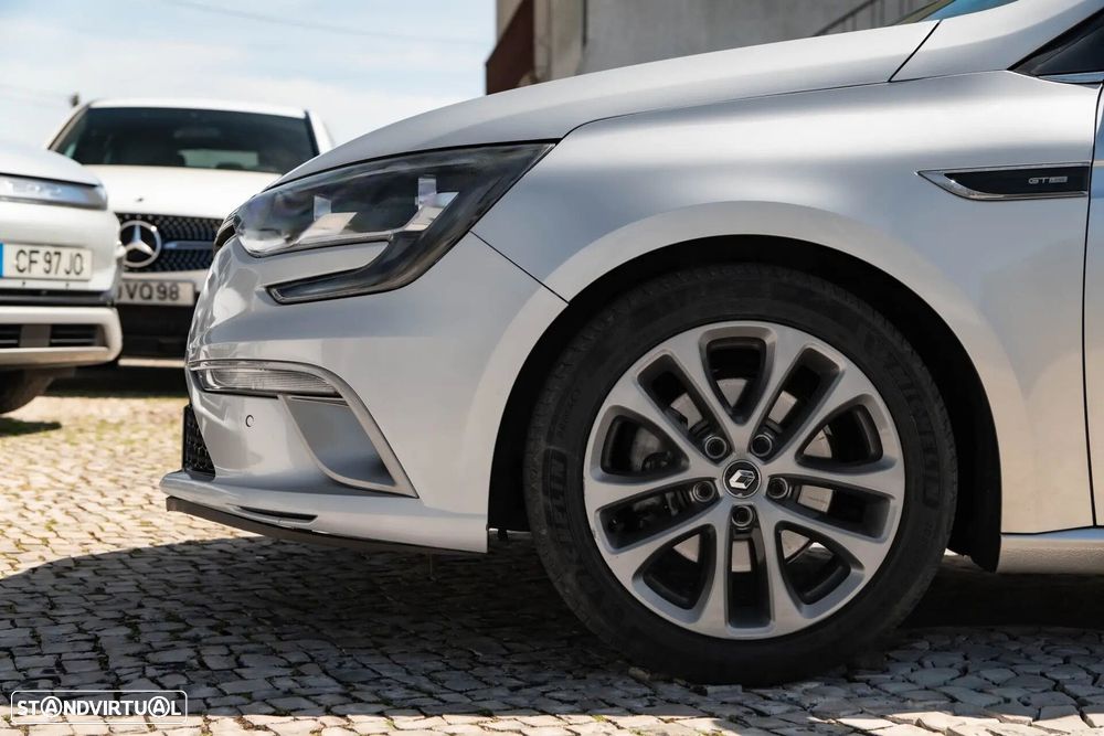 Renault Mégane - 10