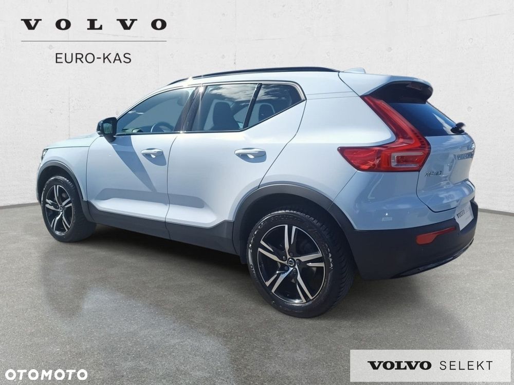 Volvo XC 40 - 5