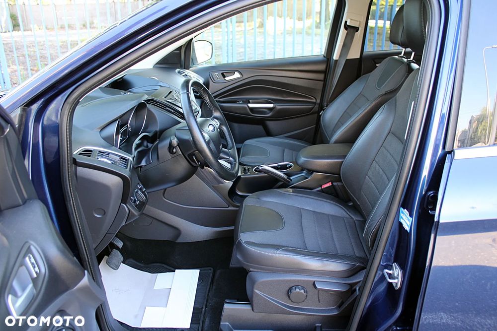 Ford Kuga - 13