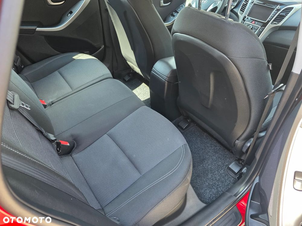 Hyundai i30 - 28