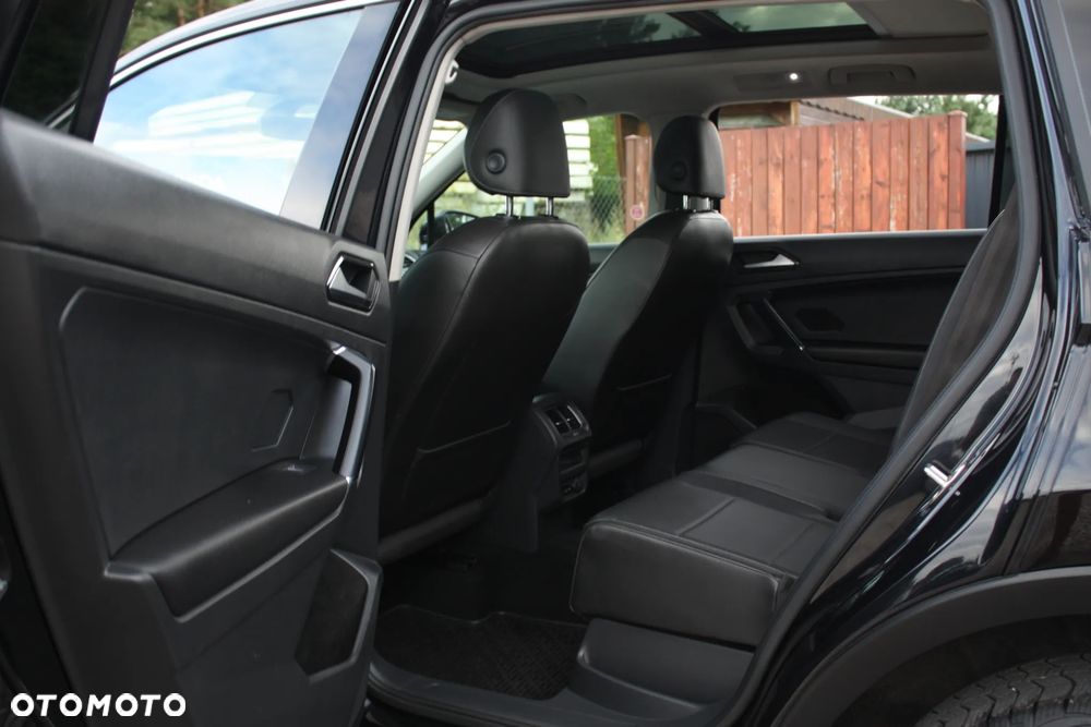 Volkswagen Tiguan Allspace 2.0 TSI 4Motion DSG Highline - 30