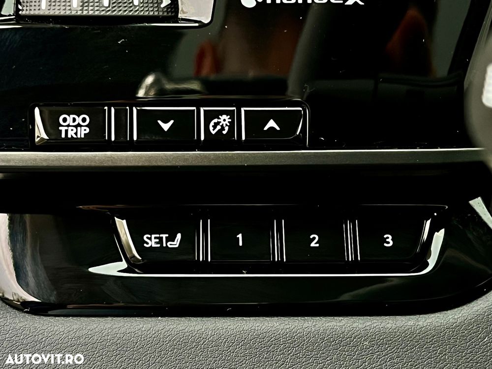 Lexus Seria RX 450h+ E-Four PHEV Luxury - 33