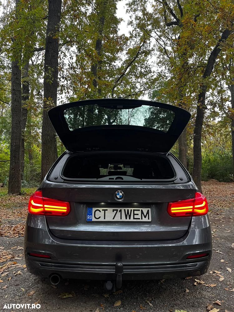 BMW Seria 3 318d Touring Aut. Sport Line - 7