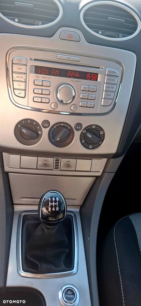 Ford Focus - 17