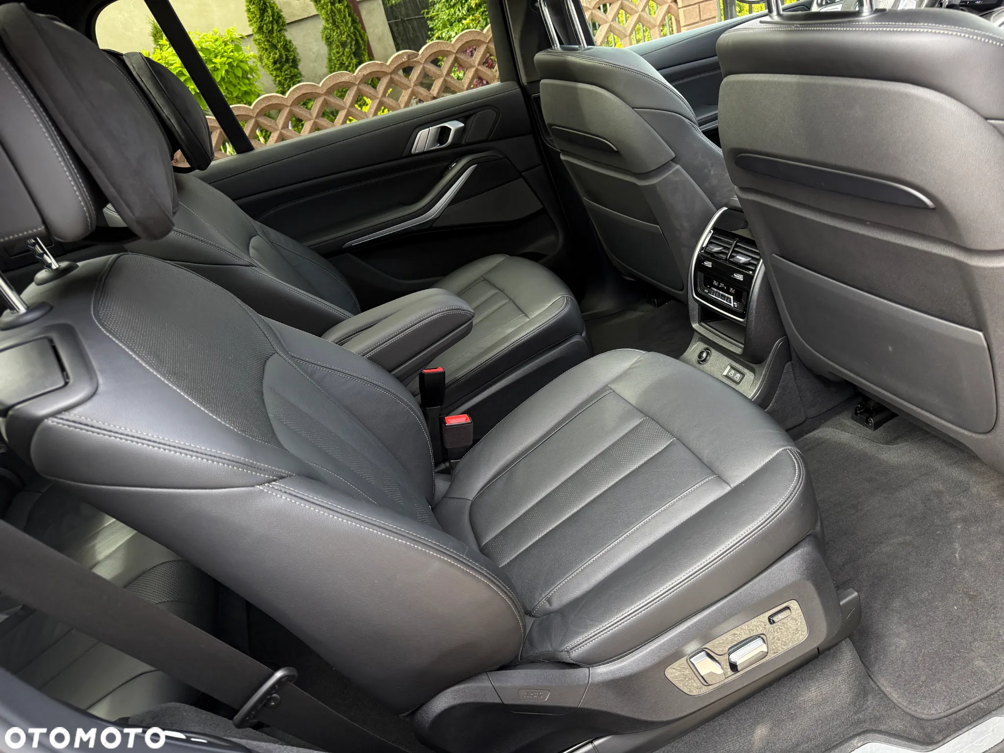 BMW X7 xDrive30d - 33