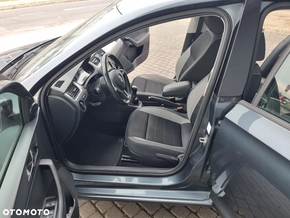 Skoda RAPID 1.4 TDI Ambition - 5